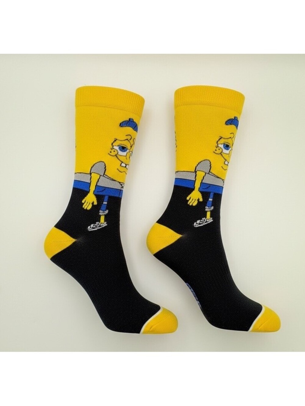 SPONGEBOB SQUARE PANTS Cartoon Socks Size 6-12 Brand New